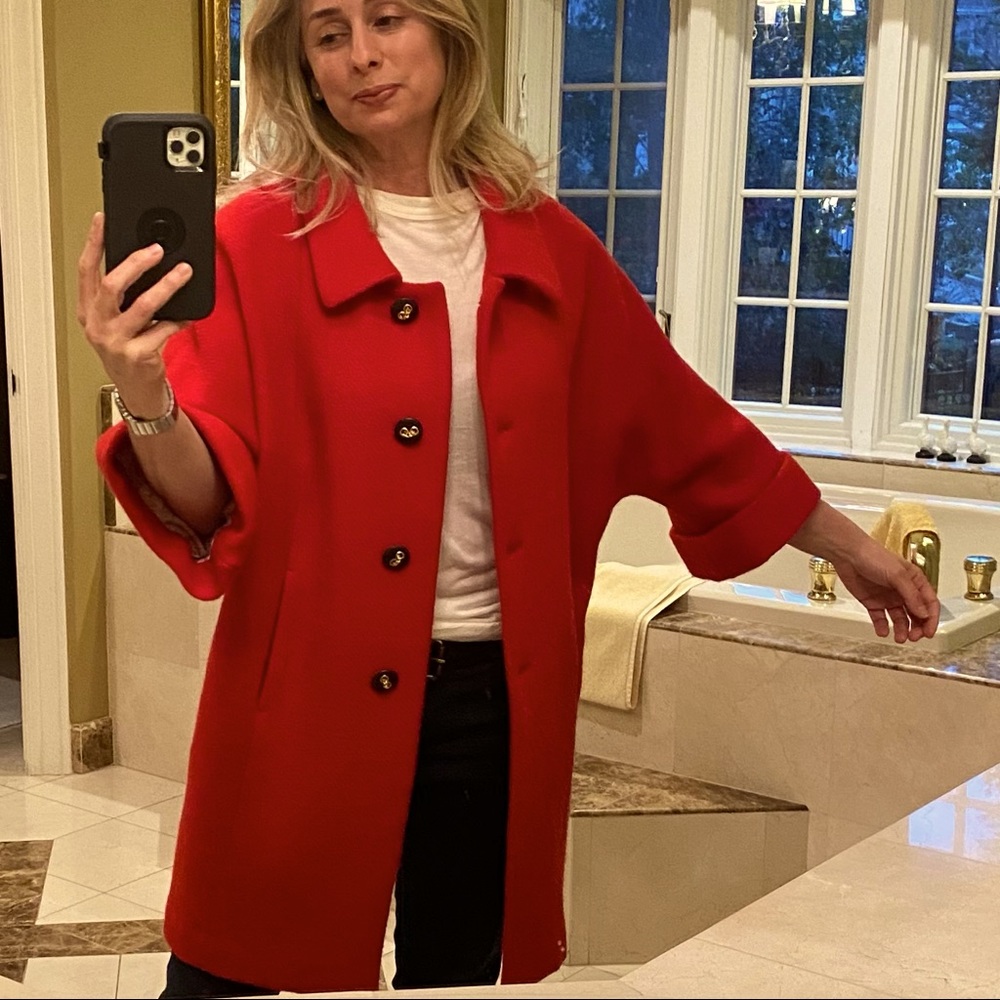 New without tags Retro 1950’s style Red wool coat made in Italy